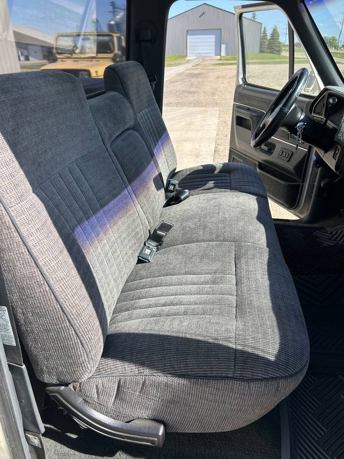 Ford-f-250-lariat-1990-custom-5