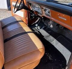 Ford-f-250-ranger-camper-special-1969-orange-2