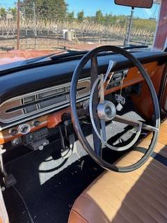 Ford-f-250-ranger-camper-special-1969-orange-5