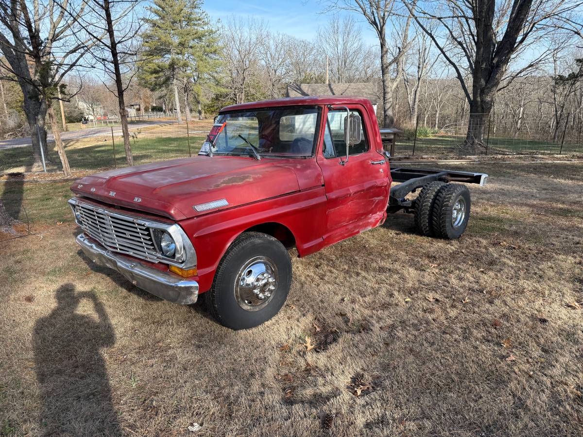 Ford-f-350-1972-red