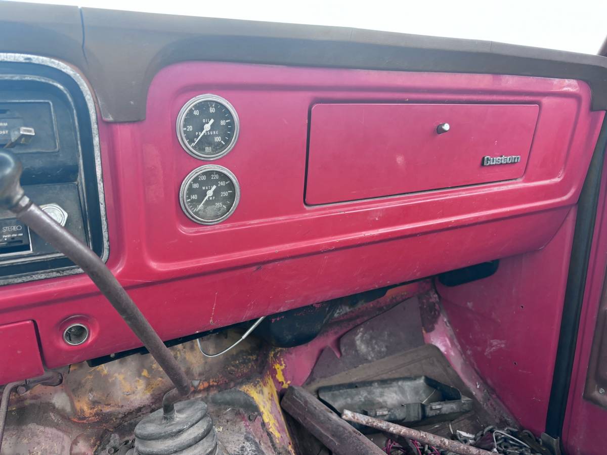 Ford-f-350-1973-red-41