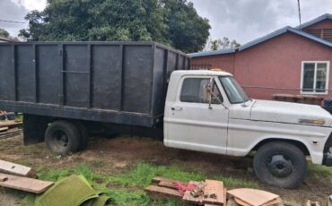 Ford-f-350-1977-white-14