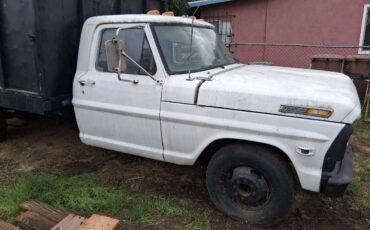 Ford-f-350-1977-white-2