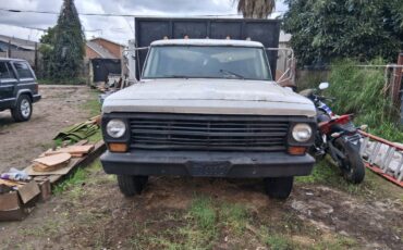 Ford-f-350-1977-white-22