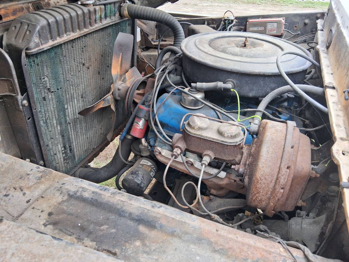 Ford-f-350-1977-white-28