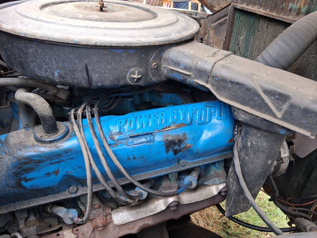 Ford-f-350-1977-white-29