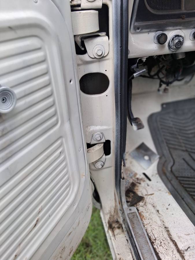 Ford-f-350-1977-white-31