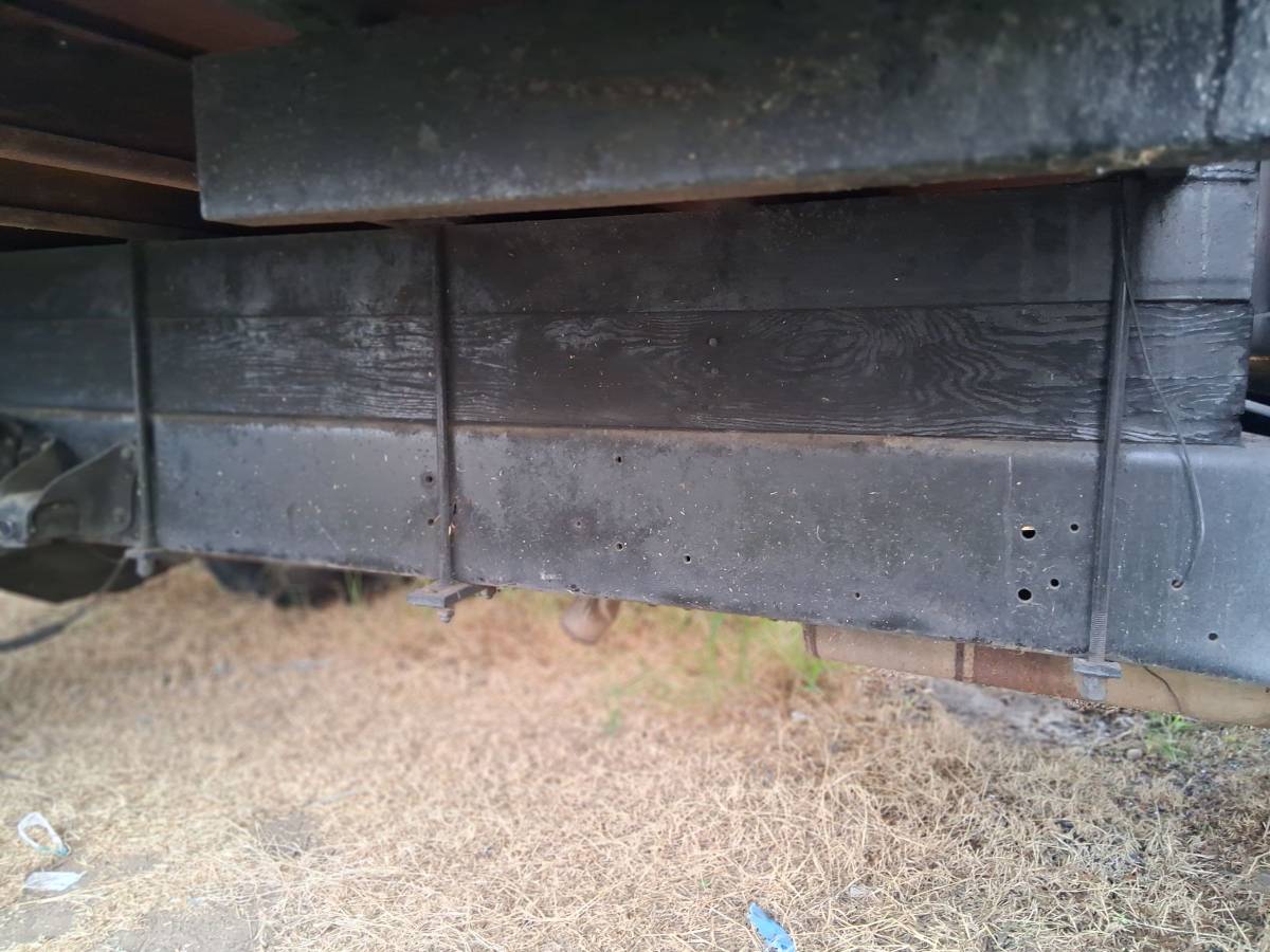 Ford-f-350-1977-white-33