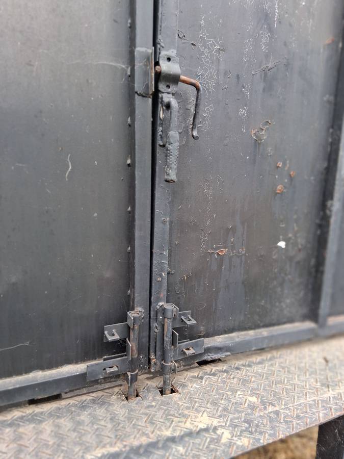 Ford-f-350-1977-white-38