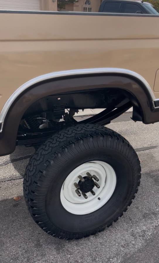 Ford-f-350-1986-brown-10