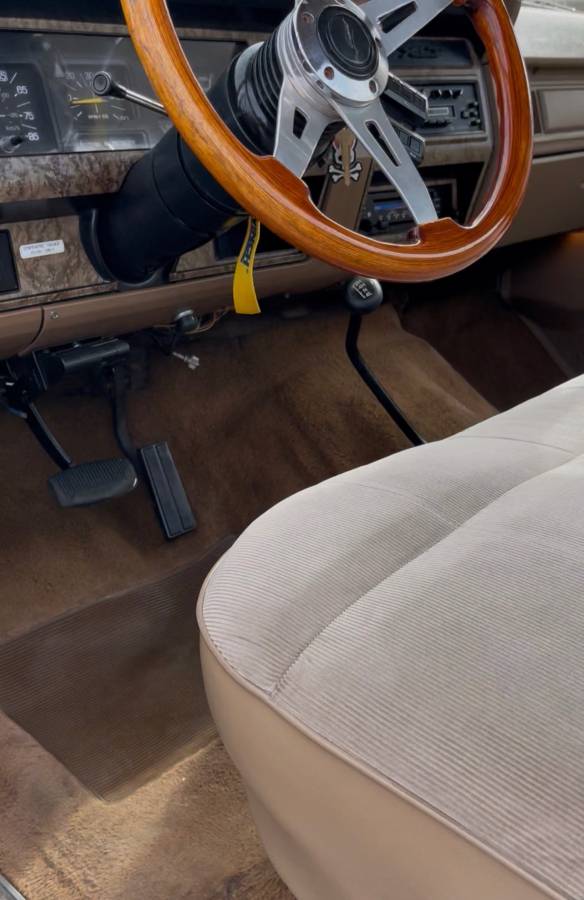 Ford-f-350-1986-brown-8