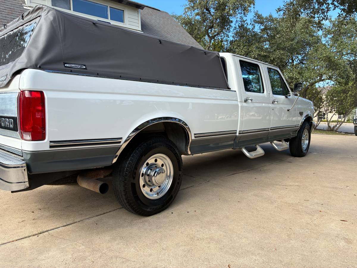 Ford-f-350-cre-cab-diesel-1995-white-5