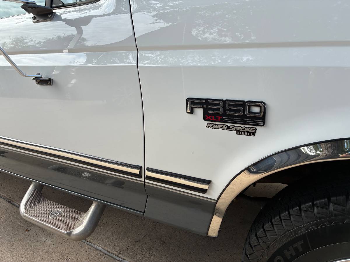 Ford-f-350-cre-cab-diesel-1995-white-6