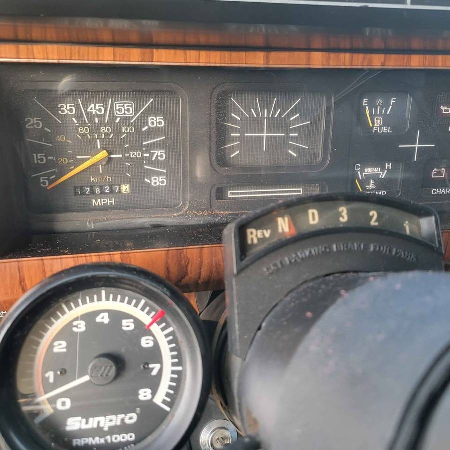 Ford-f-800-1984-black-6