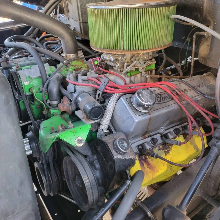 Ford-f-800-1984-black-9