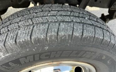 Ford-f-super-duty-trucks-diesel-1991-grey-11