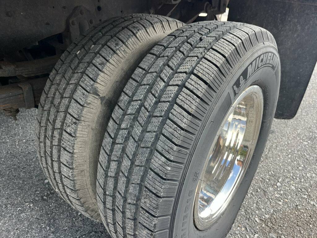 Ford-f-super-duty-trucks-diesel-1991-grey-16