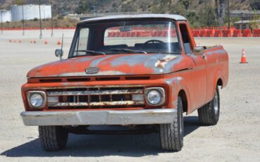 Ford-f100-1961-custom-11