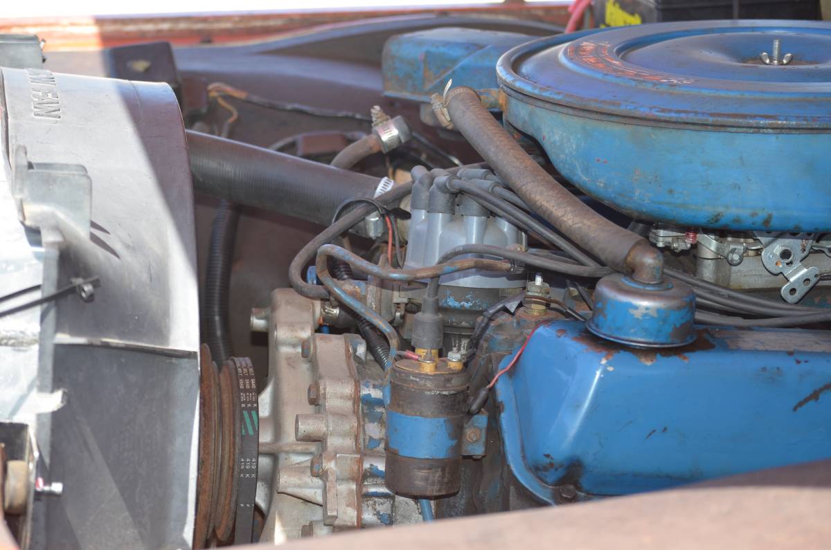 Ford-f100-1961-custom-17