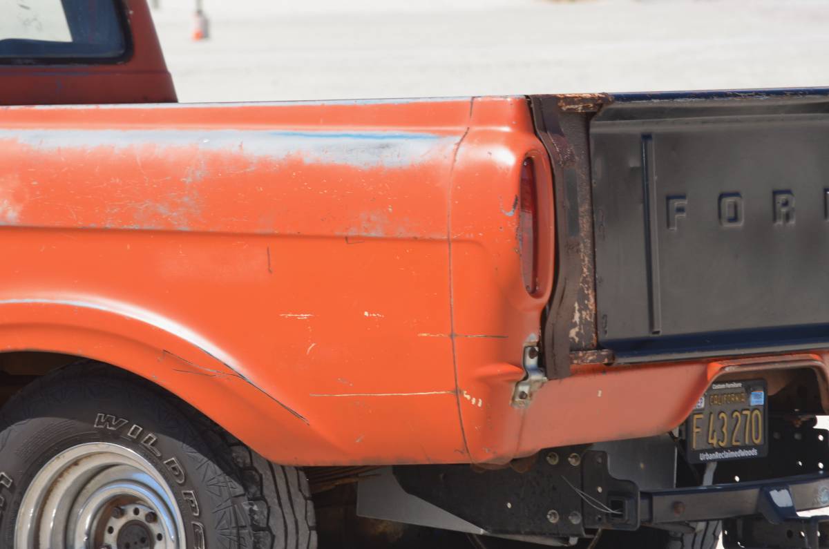 Ford-f100-1961-custom-3