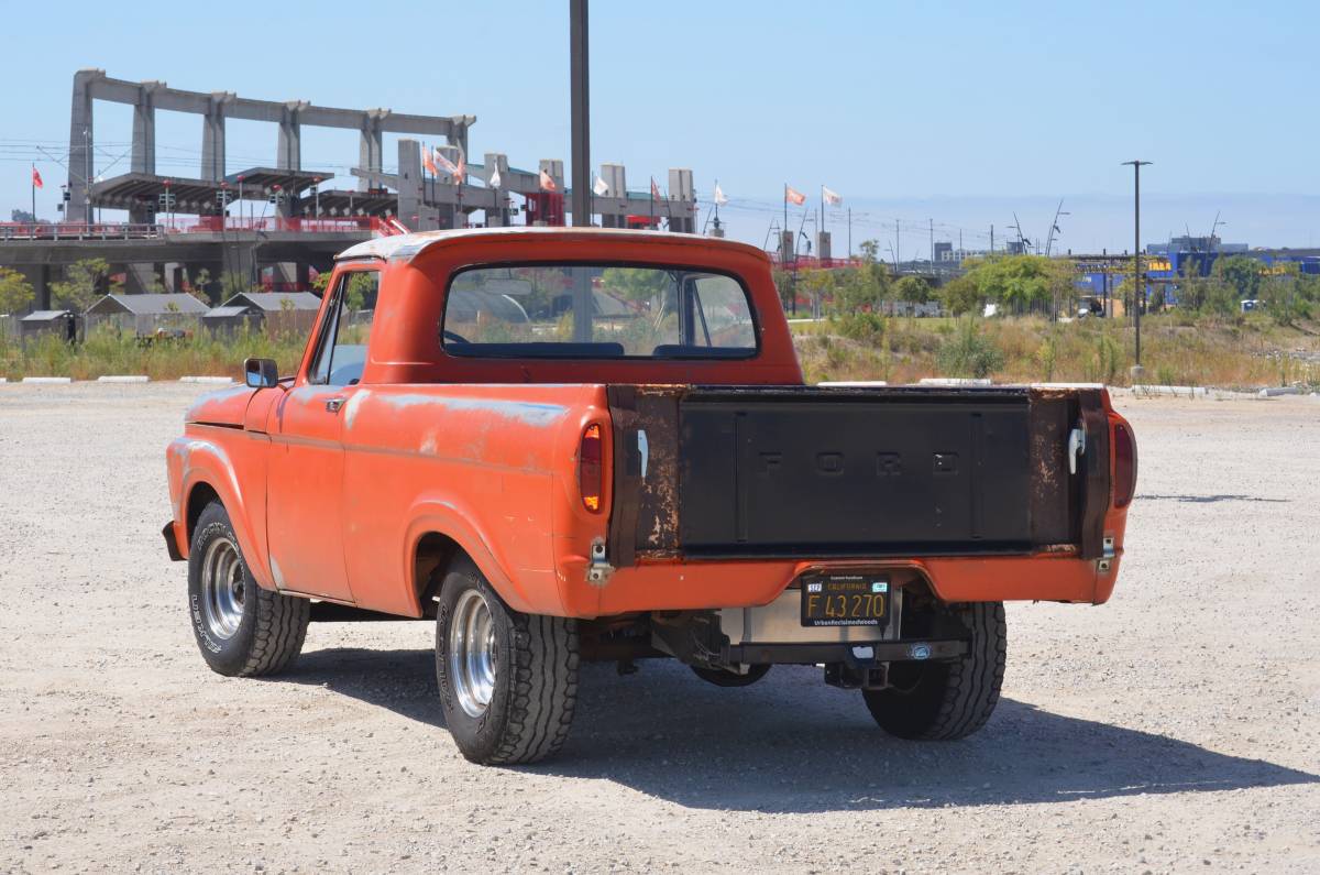 Ford-f100-1961-custom-4