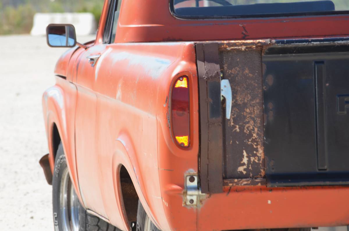 Ford-f100-1961-custom-6