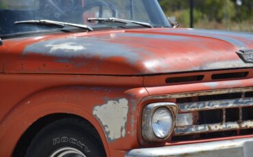 Ford-f100-1961-custom-9