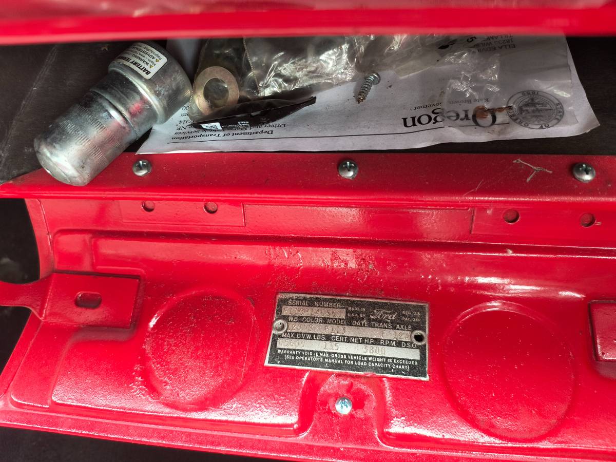 Ford-f100-1961-red-15