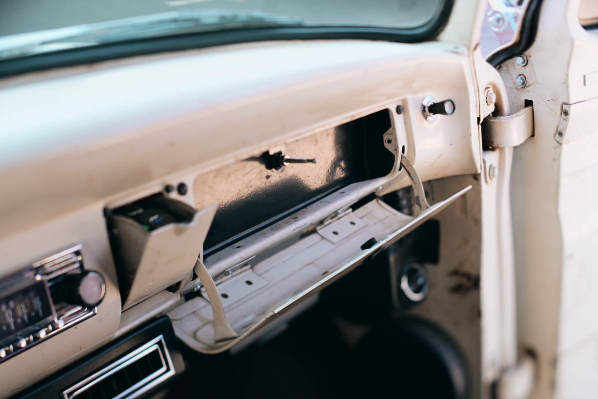 Ford-f100-1963-custom-15