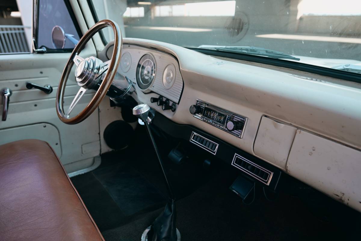 Ford-f100-1963-custom-4