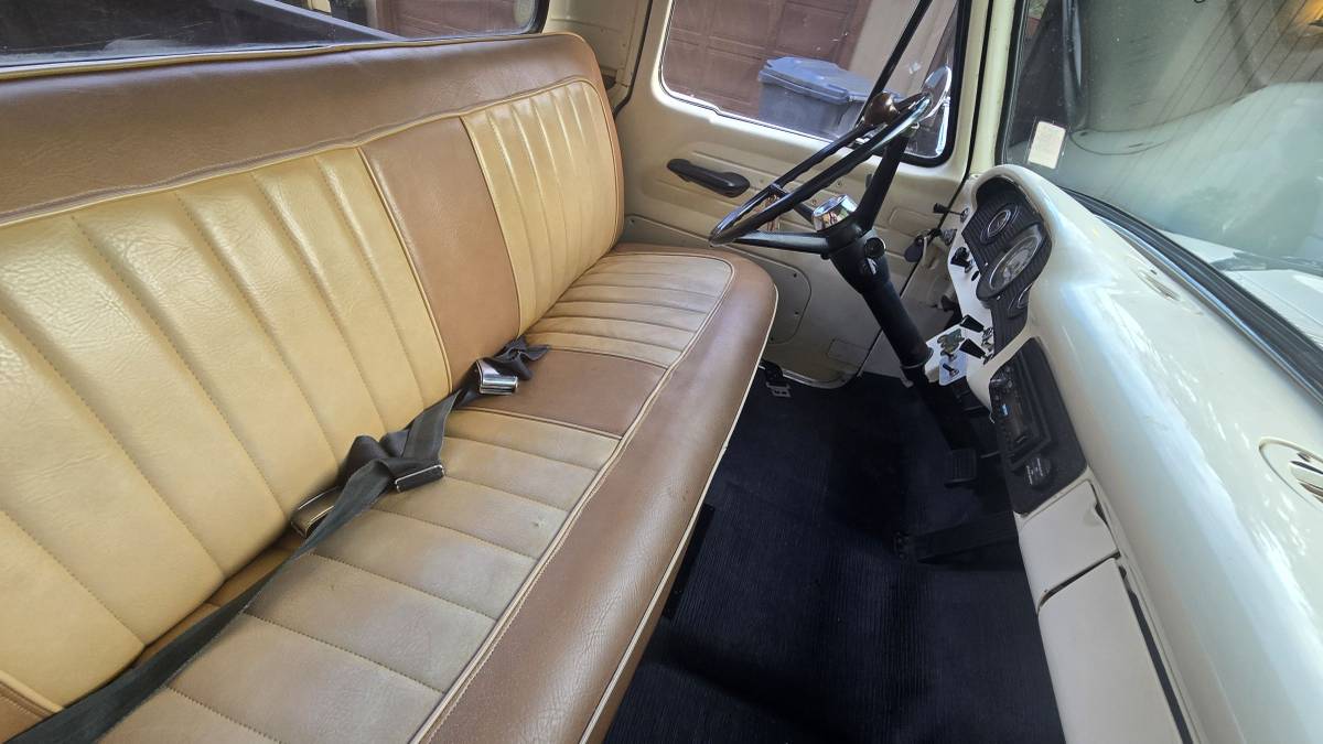 Ford-f100-1964-white-2