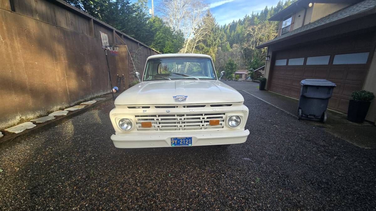 Ford-f100-1964-white-4