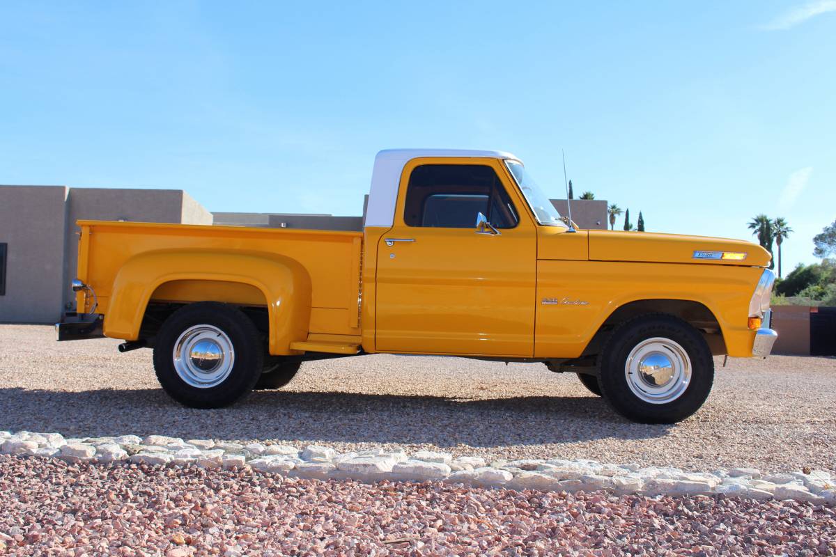 Ford-f100-1972-yellow-1