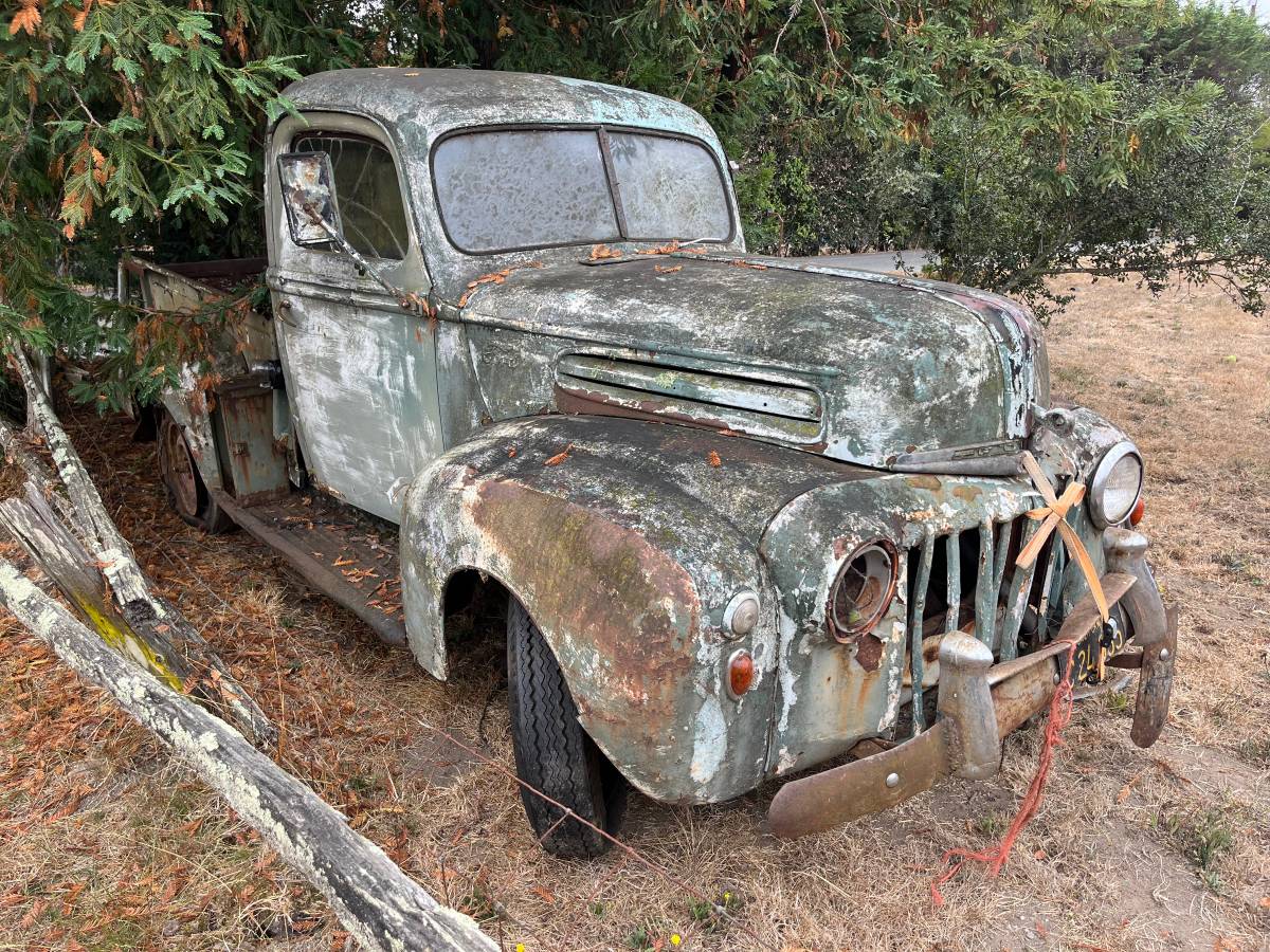 Ford-f100-pickup-1946-5