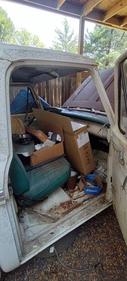 Ford-f100-pickup-1965-4