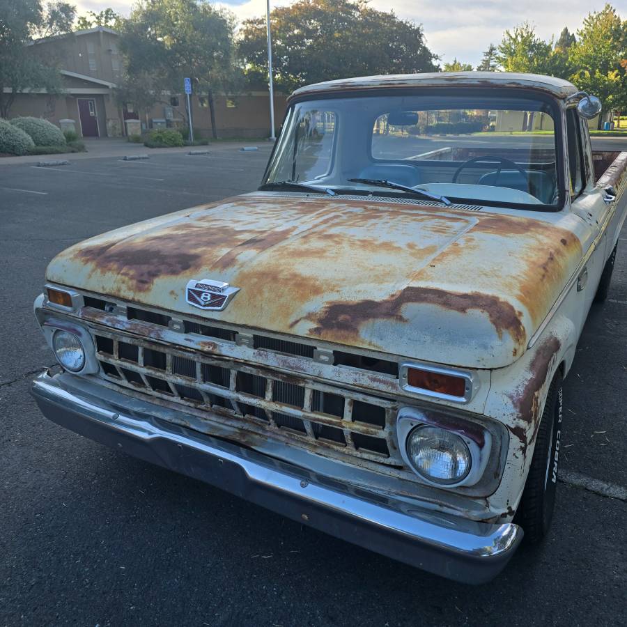 Ford-f100-pickup-1965-white-12