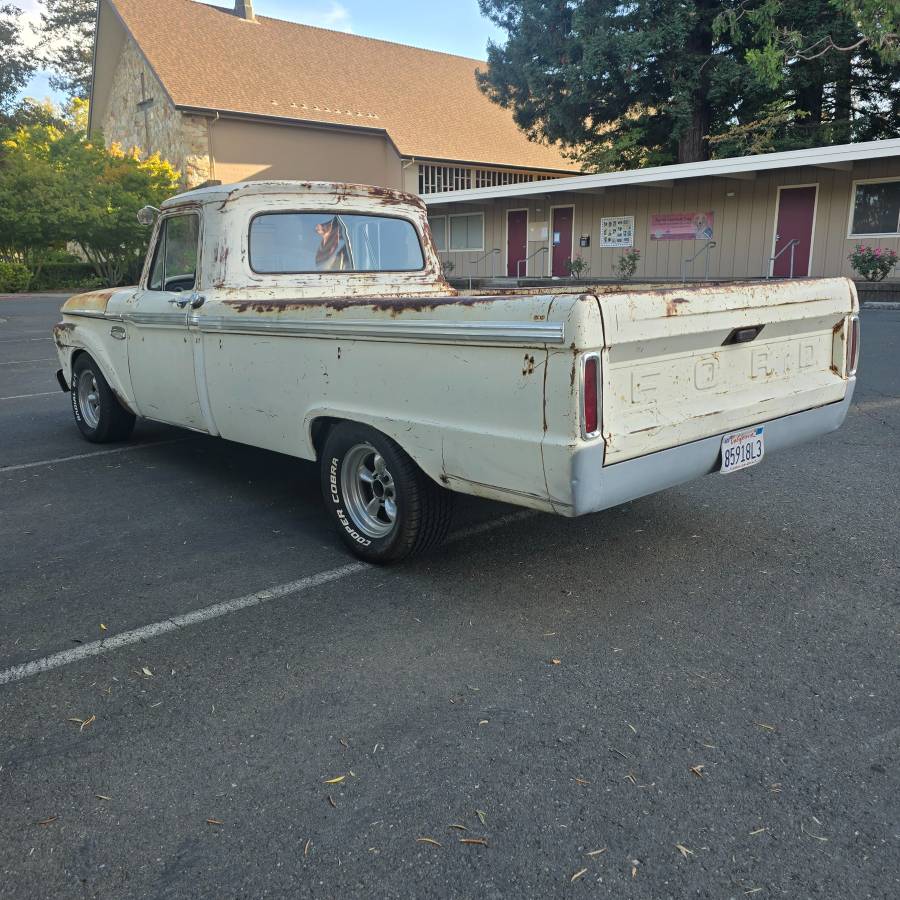 Ford-f100-pickup-1965-white-21