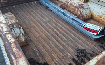 Ford-f100-pickup-1965-white-5