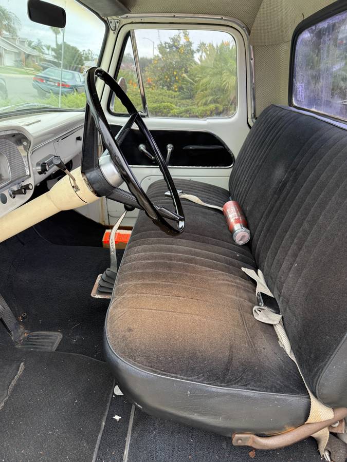 Ford-f100-pickup-1965-white-5