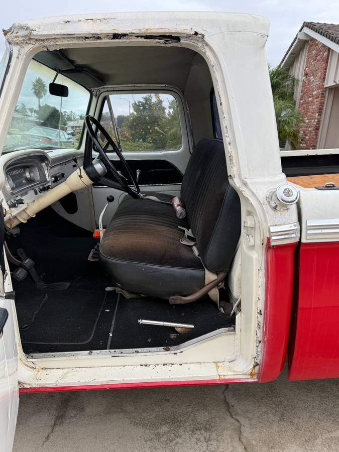 Ford-f100-pickup-1965-white-7