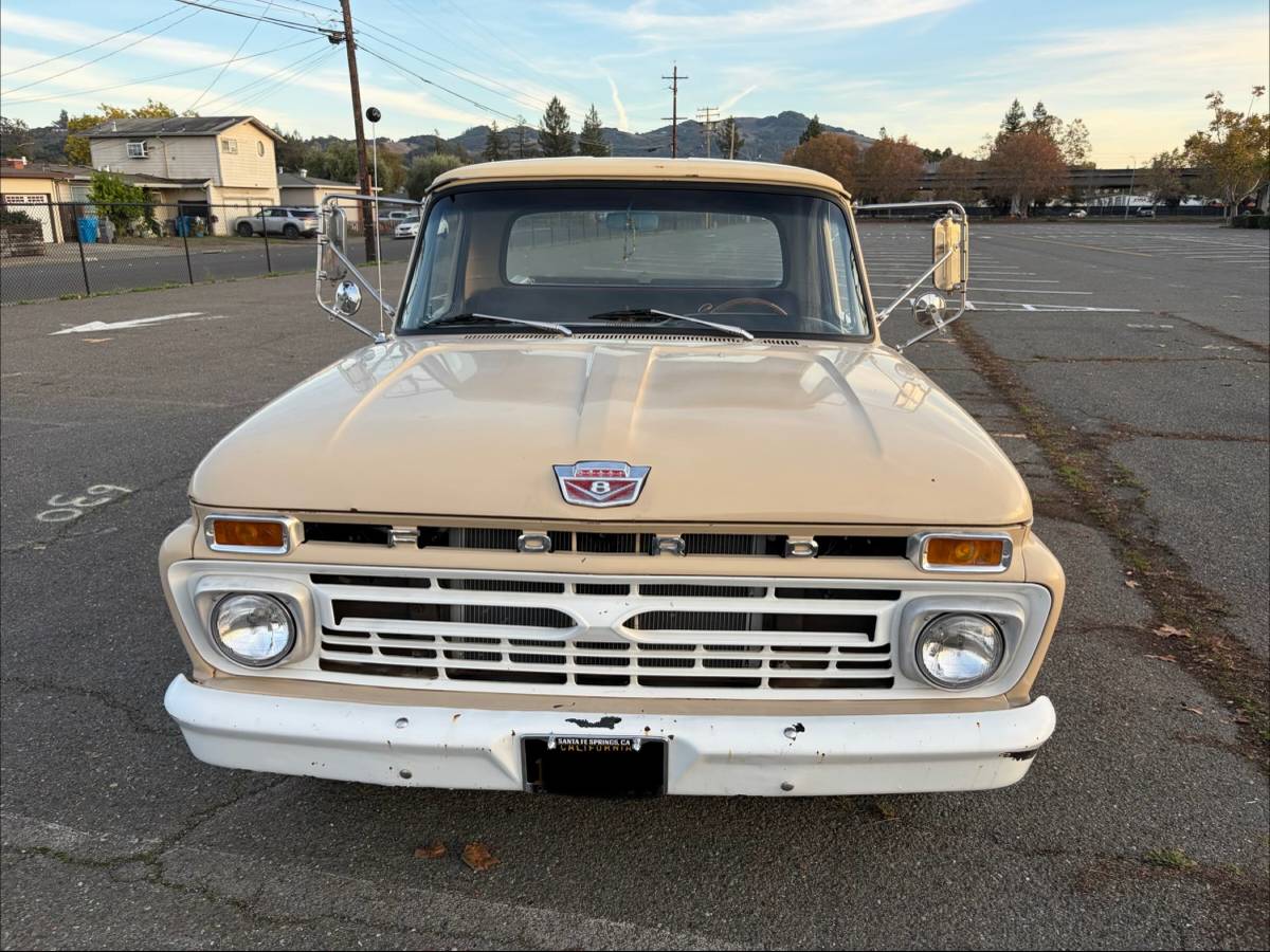 Ford-f100-pickup-1966-custom-18