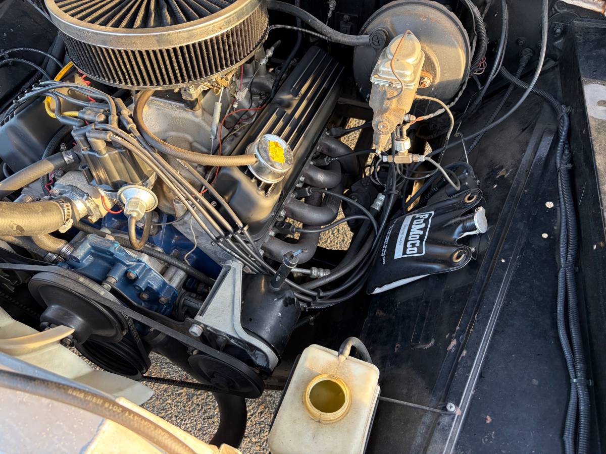 Ford-f100-pickup-1966-custom-21