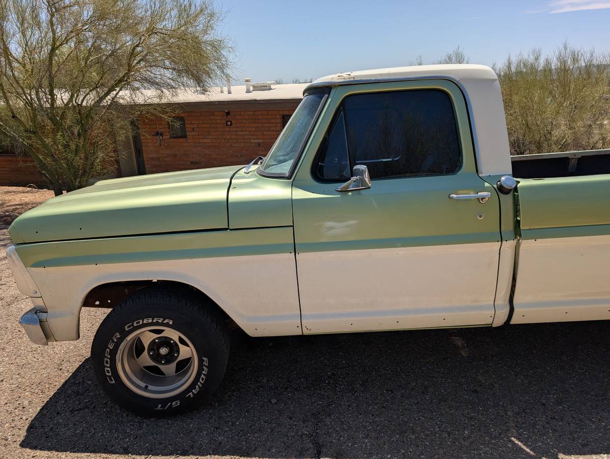 Ford-f100-ranger-1969-green-1