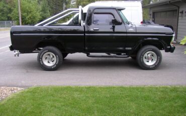 Ford-f150-1978-black-2