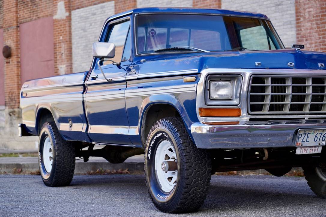 Ford-f150-4x4-1979-blue-10
