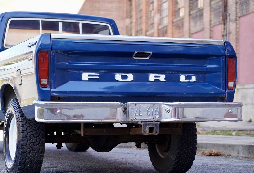Ford-f150-4x4-1979-blue-12