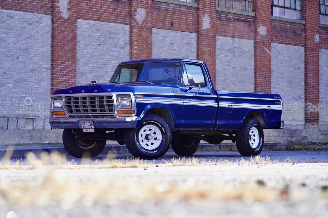 Ford-f150-4x4-1979-blue-3
