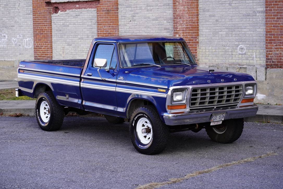 Ford-f150-4x4-1979-blue-9