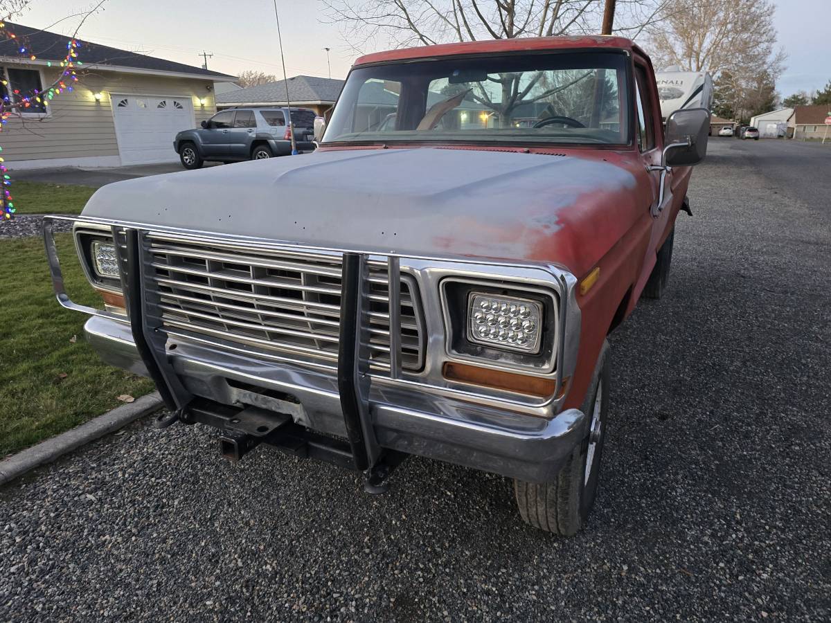 Ford-f150-4x4-1979-red-21