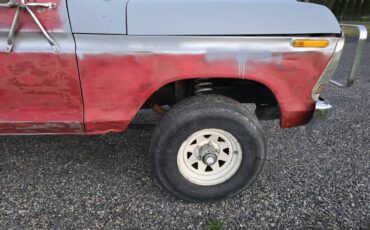 Ford-f150-custom-1979-red-8